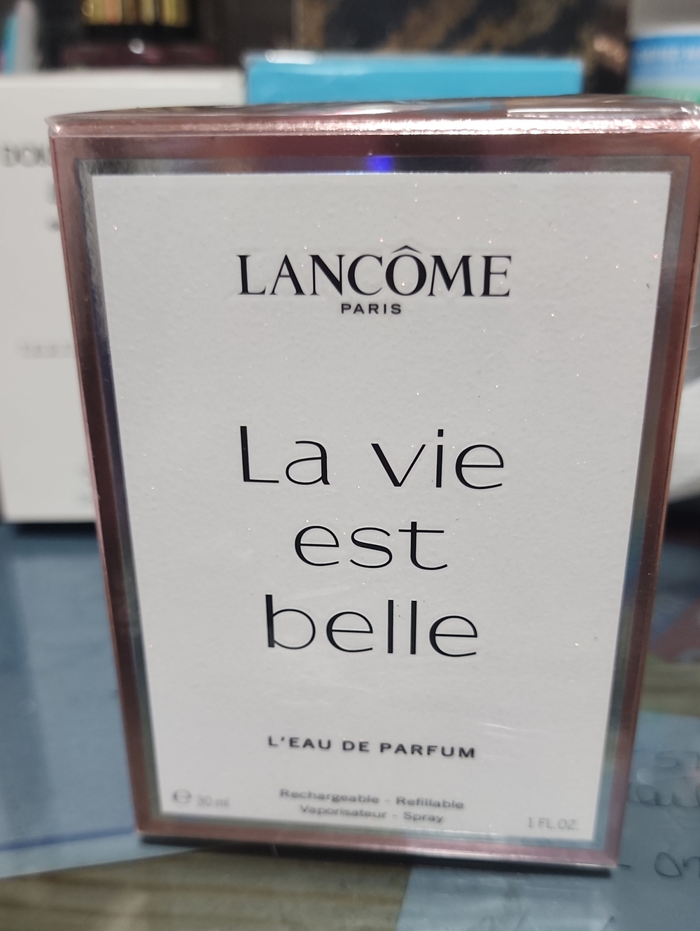 Lancôme La Vie Est Belle Eau de Parfum - White & Rose Gold Box